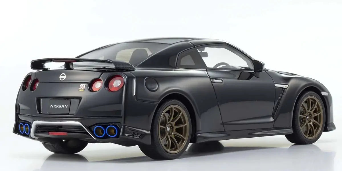 Kyosho 1/18 Nissan GT-R Premium Edition T-Spec (Midnight Purple) Resin Model Car